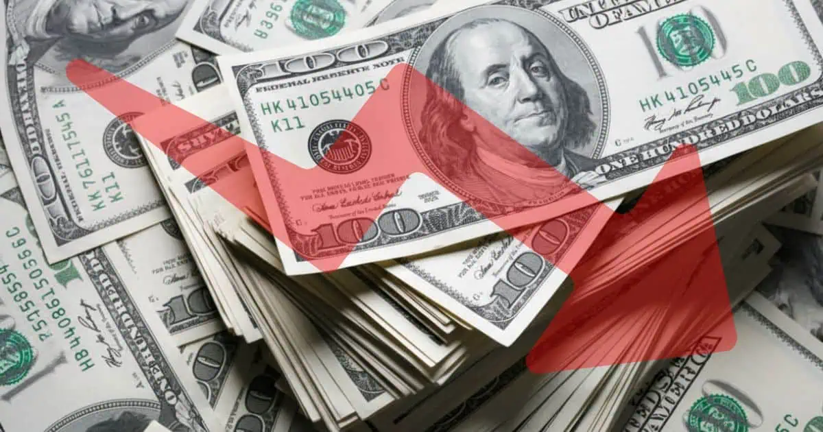 Lo que muchos esperaban: el dólar baja de precio y sorprende a todos con su nuevo valor hoy en el mercado informal cubano